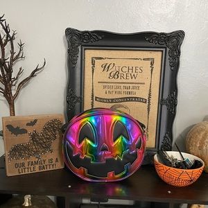 Love Pain and Stitches double sided rainbow kult